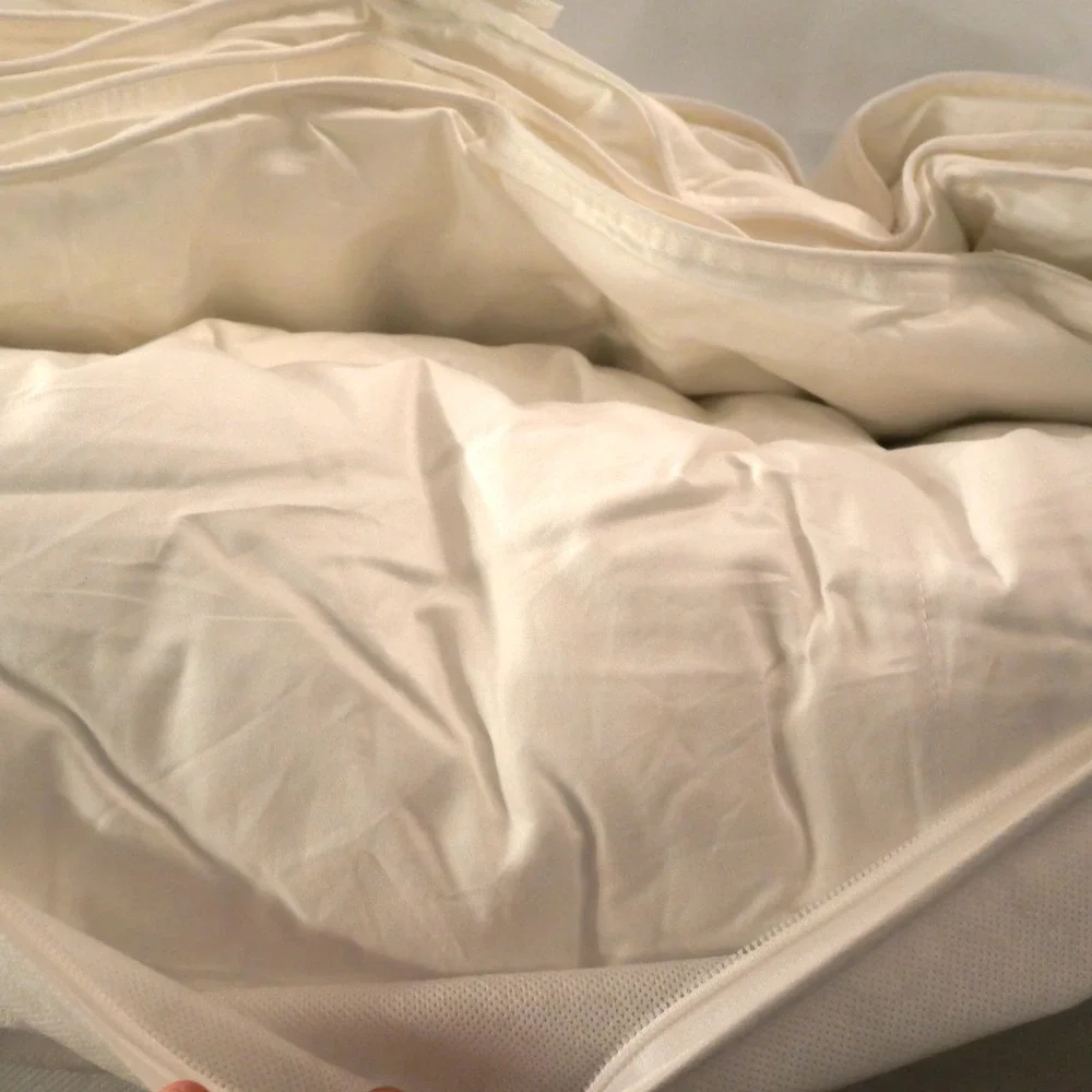 Quince TWIN Down Duvet Insert All Season Duck Down Comforter NEW